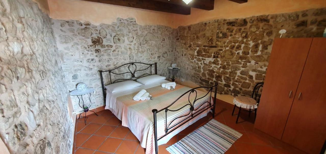 L'Orologio Casa Vacanze Molinara Luaran gambar